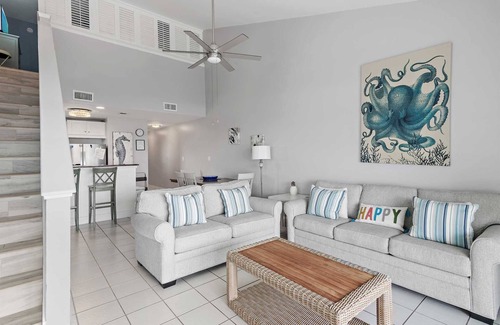 Miramar Beach Condominio | Maravilla 4412 3 bed/2 Bath Pet Friendly Condo Beach service in Season!