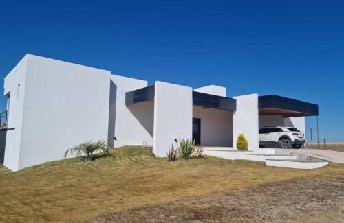 Alta Gracia Casa | Maravillosa Casa 3 dorm. - Lago Los Molinos