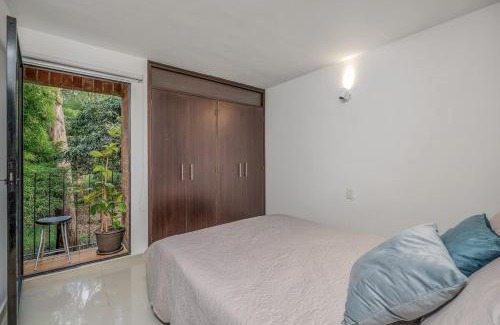El Tesoro Apartamento | Maravilloso apartamento en El Poblado con parqueadero