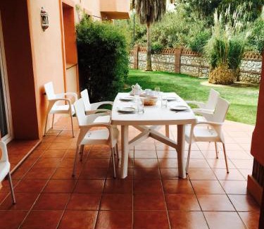 Marbella Apartamento | Marbella Beach Resort at Club Playa Real