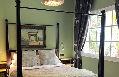 Urbanizacion el Rosario Casa | Marbella Boutique art Hotel