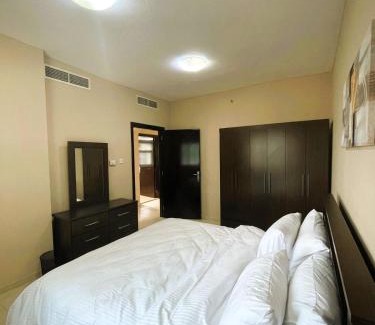 Al Qusais Apartamento | Marbella Holiday Homes - Al Nahda 2BHK