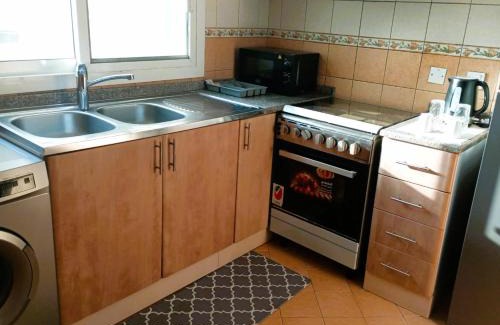 Al Qusais Apartamento | Marbella Holiday Homes - Al Nahda 1BHK