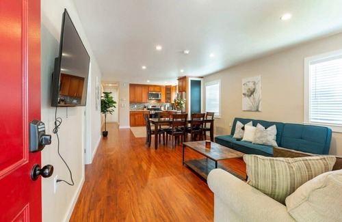 Northside Casa | ¡NUEVO!Casa 3BR - Nivel superior | Centro médico regional de San José | SAP San Jose Mc