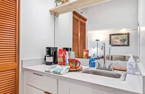 Diamond Head - Kapahulu - St. Louis Condominio | @ Marbella Lane -Coastal retreat near Diamond Head