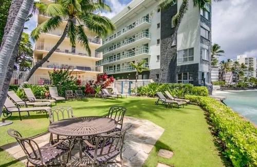 Diamond Head - Kapahulu - St. Louis Condominio | @ Marbella Lane -Coastal retreat near Diamond Head