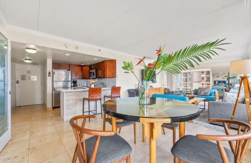 Waikiki Apartamento | @ Marbella Lane - Cozy 2BR w/Amazing Ocean Views