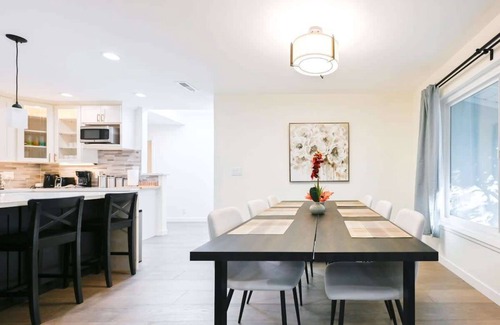 Sunnyvale West Casa | @ Marbella Lane - Exquisite Home | 3BR