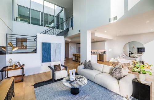 Waterfront Apartamento | @ Marbella Lane - Luxurious 3BR Penthouse