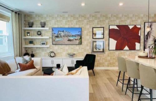 Anaheim Resort Casa | #Marbella Lane-Luxury Designer 3BR Home Disneyland