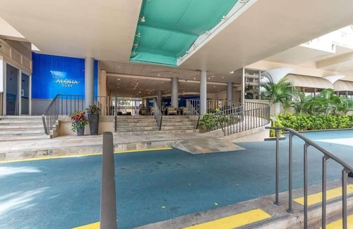 Waikiki Condominio | @ Marbella Lane - Marina Studio Near the Beach