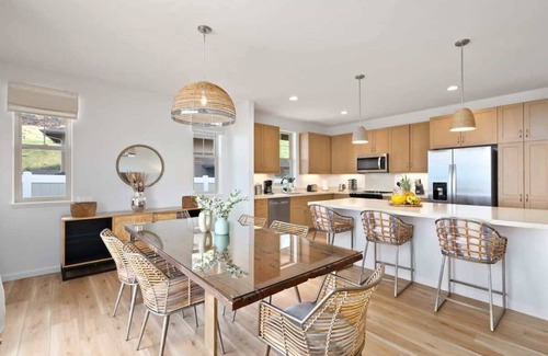 Makaha Valley Casa | @ Marbella Lane - Serene & Lovely MT + Ocean Views
