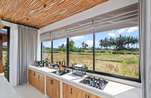 Peliatan Villa | Marbella Villa by Betterplace