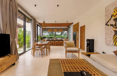 Peliatan Villa | Marbella Villa by Betterplace