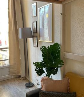 Quartier des Eaux-Claires Apartamento | Marbeuf - Lao Immo