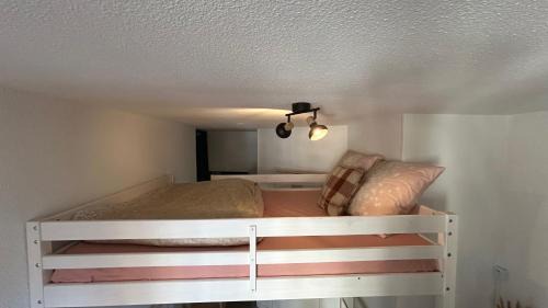 Quartier des Eaux-Claires Apartamento | Marbeuf - Lao Immo