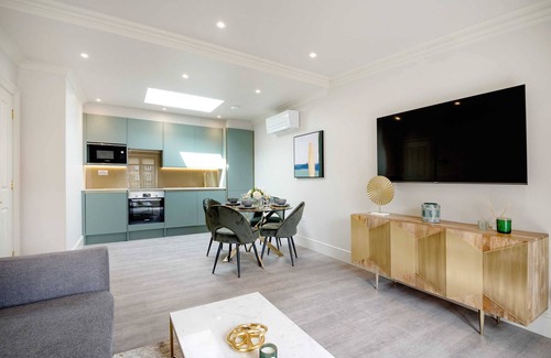 City of Westminster Apartamento | Marble Arch Suite 8-hosted by Sweetstay