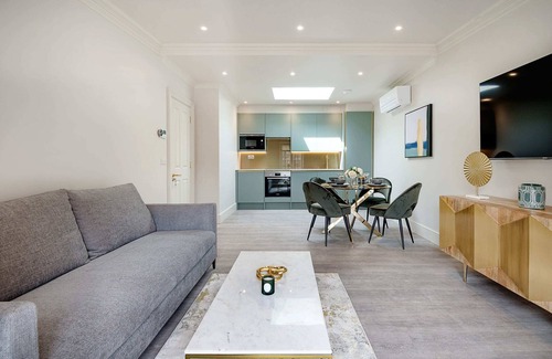 City of Westminster Apartamento | Marble Arch Suite 8-hosted by Sweetstay