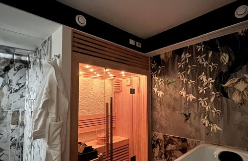 Citta Antica Casa | Marcello Sleep&Spa Suite with sauna and Jacuzzi pool