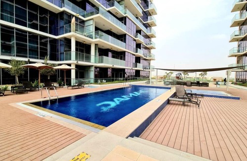 Dubai Apartamento | Marco Polo - Serene 1 BR APT amidst Golf Course with Gym & Pool