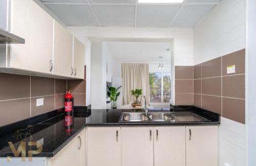 Jumeirah Village Triangle Apartamento | Marcopolo - Spacious Huge Balcony, Park View, Pool