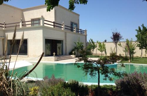 Baku Villa | Mardakan White Villa