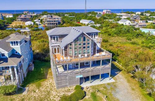 Waves Casa | Mardi Gras 556