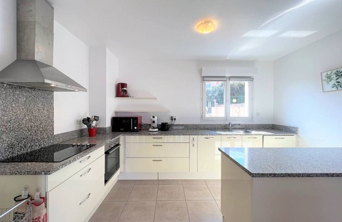 Propriano Apartamento | Mare and Monti sea view near downtown