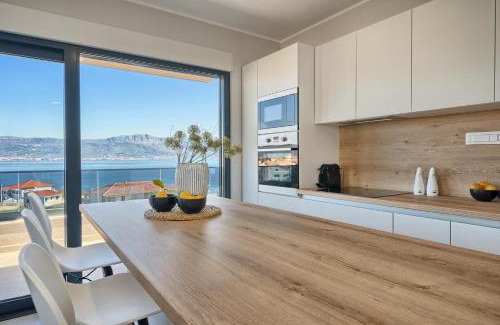 Slatine Apartamento | Mare‘s Place - Premium Seaview Apartment