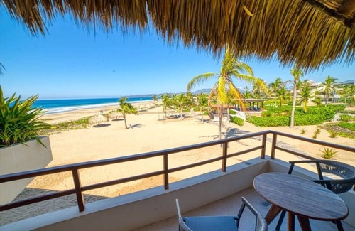 Ixtapa - Zihuatanejo Villa | Marea F29 Summary: En