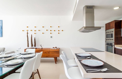 Puerto Juarez Condominio | Mareazul Oceanfront Penthouse 2-Bedroom,3-Bath Retreat and Breathtaking Views