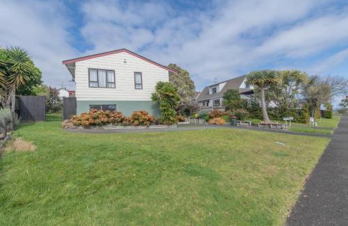 Bucklands Beach Casa | Marendellas Escape - Bucklands Beach Holiday Home