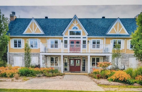 Oro-Medonte Condominio | Margarita Vacation Getaway