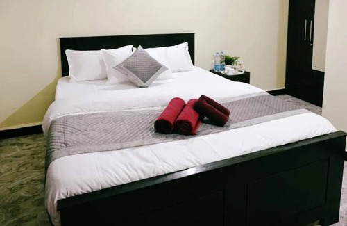 Benaulim Casa | margaritas residency