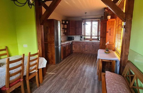 Pedrezuela Chalet De Esquí | Margasol - Vivienda Uso Turístico