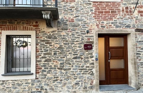 Murazzano Apartamento | Margot's House - Blue