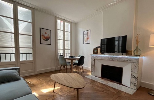 Auch Apartamento | Apartamento-Exclusivo-Baño Privado-Vista a la Ciudad