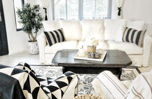 Lisa Casa | Marie Chalet