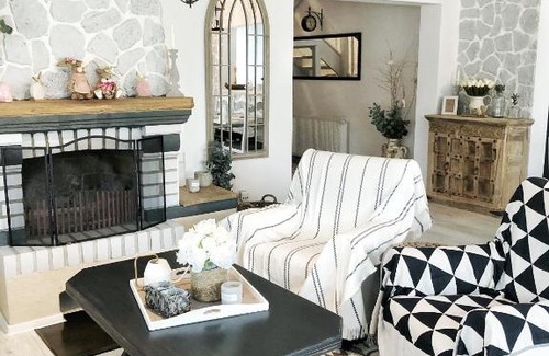 Lisa Casa | Marie Chalet