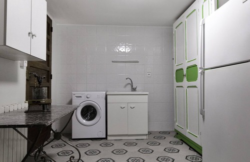 Pernes-les-Fontaines Casa | Marie-Charlotte's time