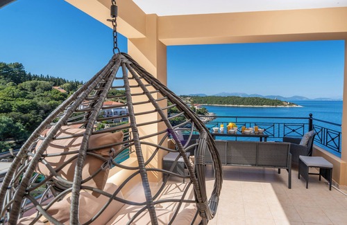Matsoukata Casa | Mariel House: Charming Beachfront Escape in Fiskardo, Kefalonia