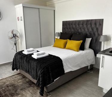 Germiston Apartamento | Marielitsa Guest Suite No 9