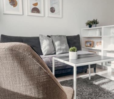 Marijampole Apartamento | Marijampole Apartment with FREE Parking