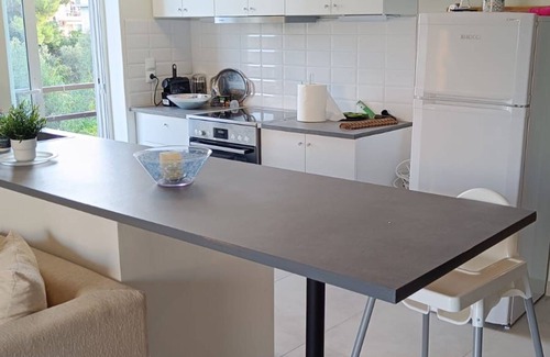 Rafina-Pikermi Apartamento | Marikes Beach Apartment