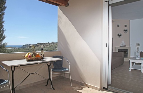 Makry Gialos Apartamento | APARTAMENTOS MARILENA