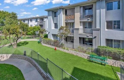Del Rey Apartamento | Marina 2BR nr LAX Attractions & mins to the Beach | MDR