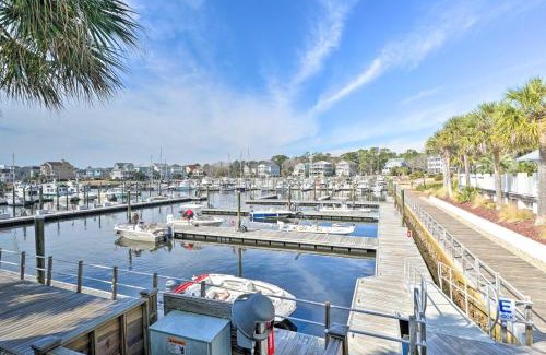 St. James Casa | Marina and Pool Roomy Golf-View Home in Southport