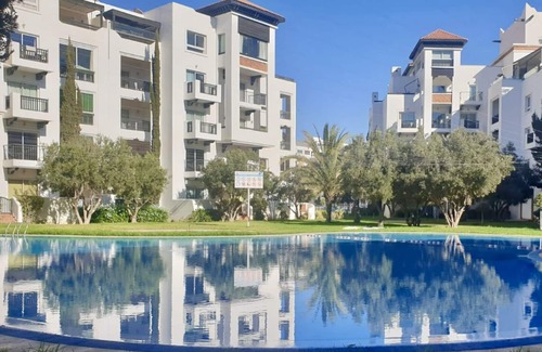 Agadir City Center Apartamento | Apartamento-Apartamento-Baño para personas con movilidad reducida-Vista a la ...