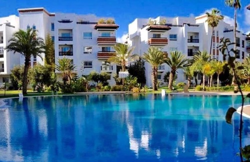 Agadir City Center Apartamento | Apartamento-Apartamento-Baño para personas con movilidad reducida-Vista a la ...