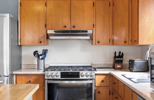 New London Casa | Marina Breeze Vacation Home